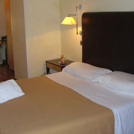 Hotel Midi Rome Luaran gambar