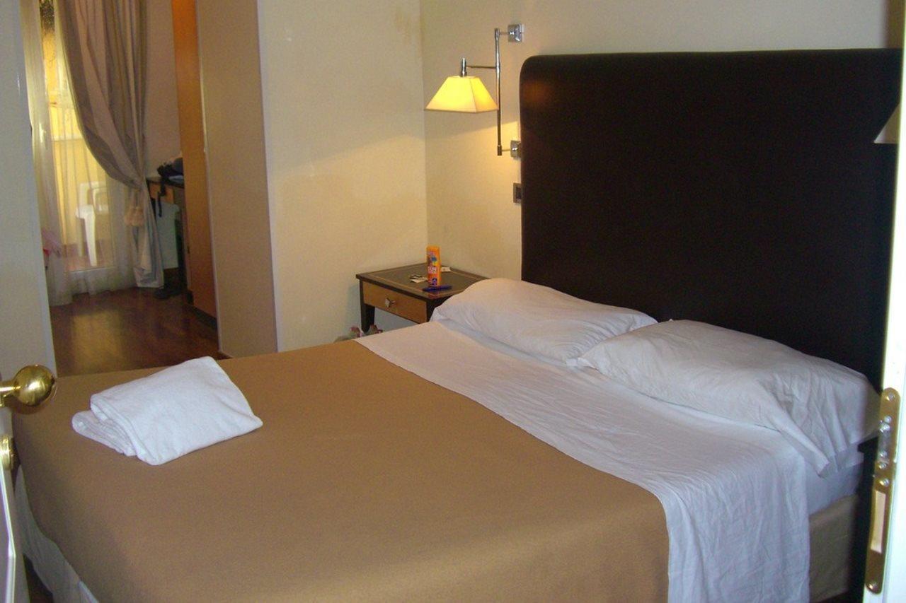 Hotel Midi Rome Luaran gambar